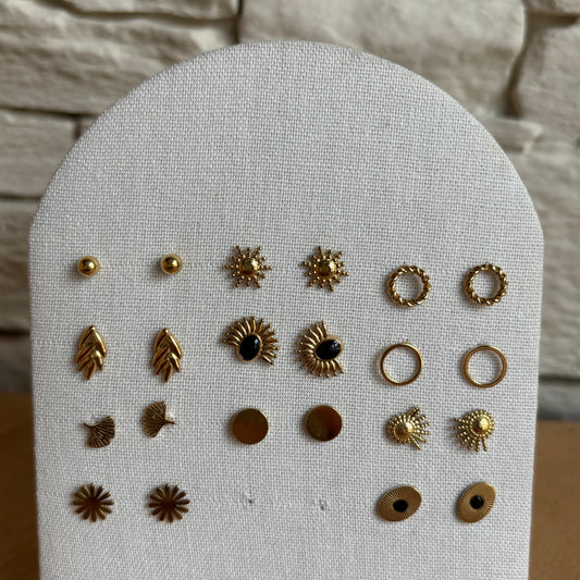 Boucle d'oreille clou