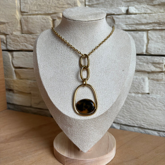 Collier Carla