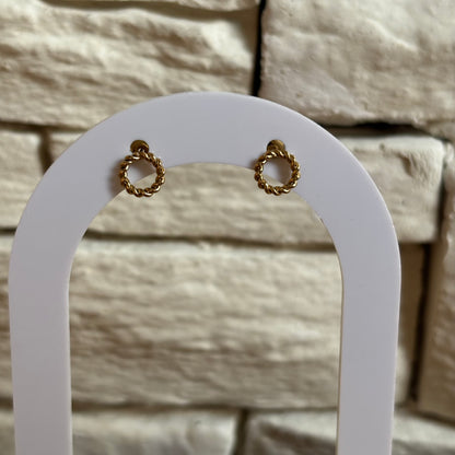 Boucle d'oreille clou